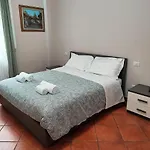 Romana Apartment For 4